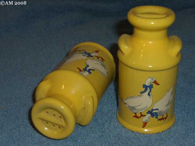 Frankoma Milk Can shakers glazed yellow